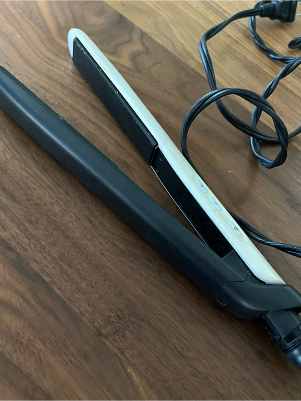 Remington Pearl One Inch Black and White Ceramic Flat Iron Hair Straightener
